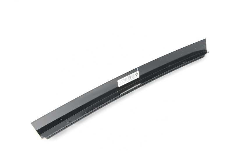 Moldura Pilar C Puerta Trasera Izquierda OEM 51357410049 para BMW G01, G08, F97. Original BMW.