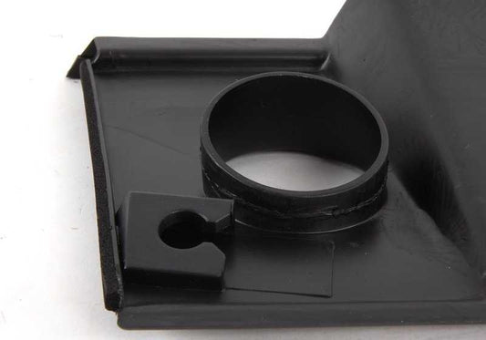 OEM OEM du tronc d'embelliage 51132330430 pour la série BMW 5 E34. Pièce BMW originale.