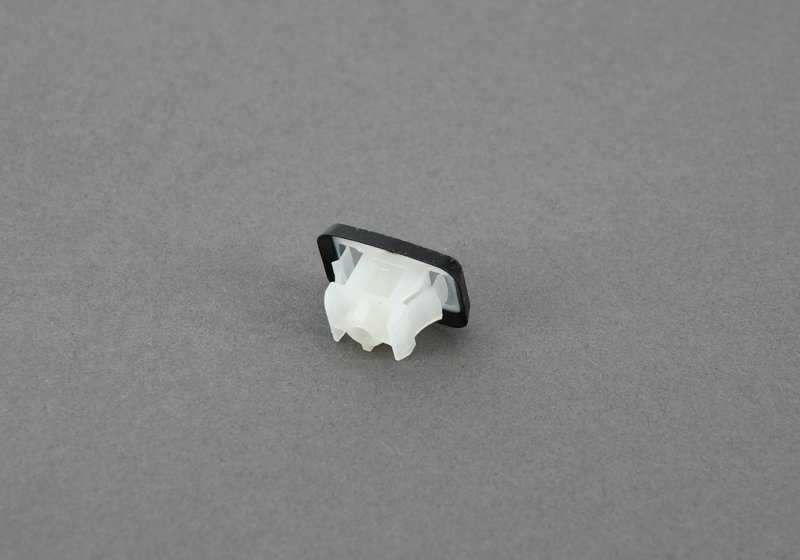 Clip de fijación OEM 07147468919 para BMW G01, F97, G02, F98, G05, G06, G07. Original BMW.