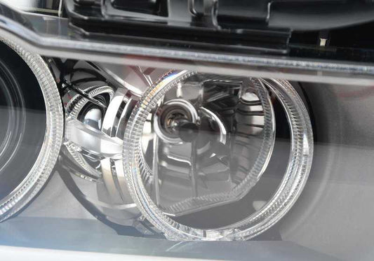 Faro delantero izquierdo OEM 63117203243 para BMW Serie 5 F10 (2009-2016). Original BMW.