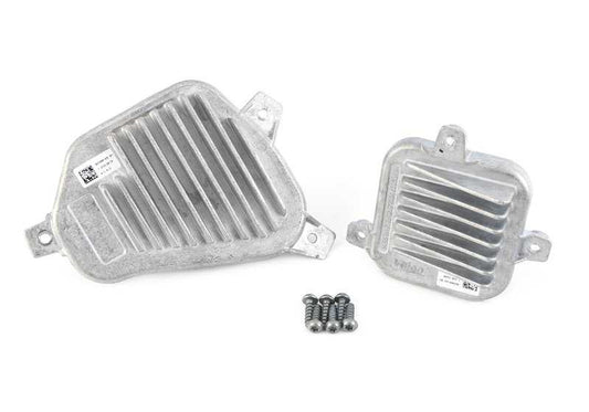 Módulo LED luz diurna derecha OEM 63117428792 para BMW F48, F49. Pieza original BMW.