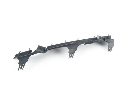 Corrigindo o suporte ao FARA OEM 6311740356 para o BMW G11, G12. BMW original.