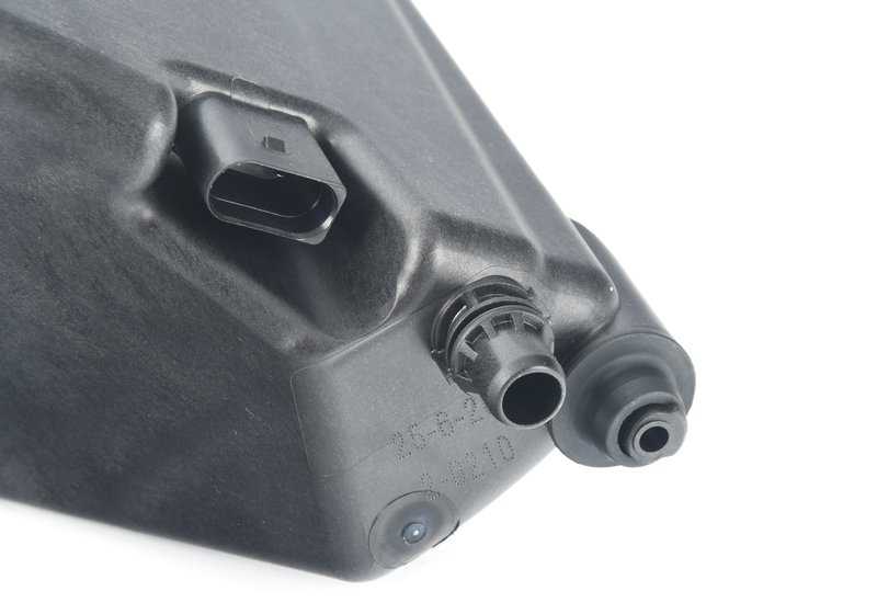Depósito de expansión refrigerante OEM 17138689765 para BMW G30, G11, G12, G05, F95, G06, F96, G07, G09. Original BMW.
