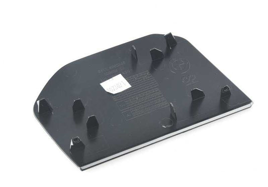 Tapa gancho de remolque OEM 51118092345 para BMW X6 G06 (xDrive30d, xDrive30i, xDrive40d, xDrive40i, M50d). Compatible con modelos fabricados entre 2019 y 2023. Original BMW.