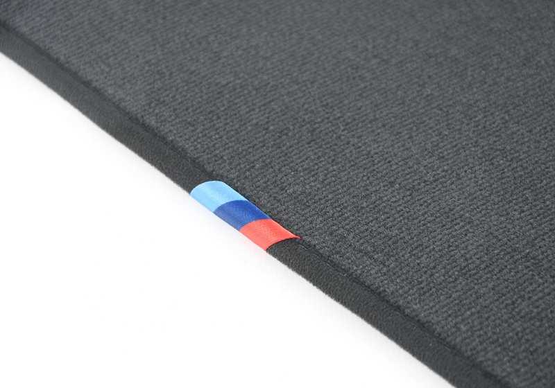 Black velvet carpet game OEM 51478096871 for BMW G20, G20N, G21, G21N, G26, G26N. Original BMW.