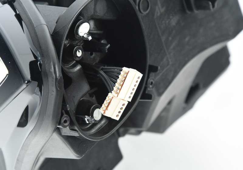 Faro delantero izquierdo LED AHL OEM 63118496159 para BMW G20. Original BMW.