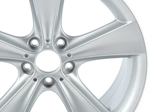 Llanta de aleación diseño estrella 128 OEM 36116775654 para BMW E60, E60N. Original BMW.