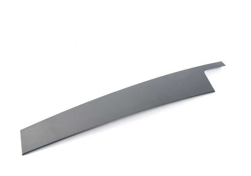Embellecedor pilar B puerta delantera derecha OEM 51337205708 para BMW F25. Pieza original BMW.
