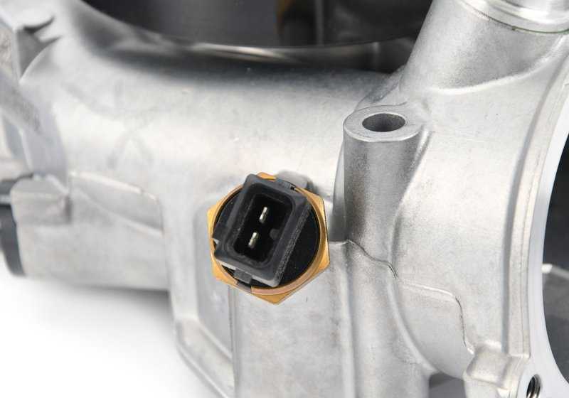Bomba de agua mecánica OEM 11517619303 para BMW F07, F07N, F10N, F11N, F06, F06N, F12, F12N, F13, F13N, F01N, F02N, F15, F16. Original BMW.
