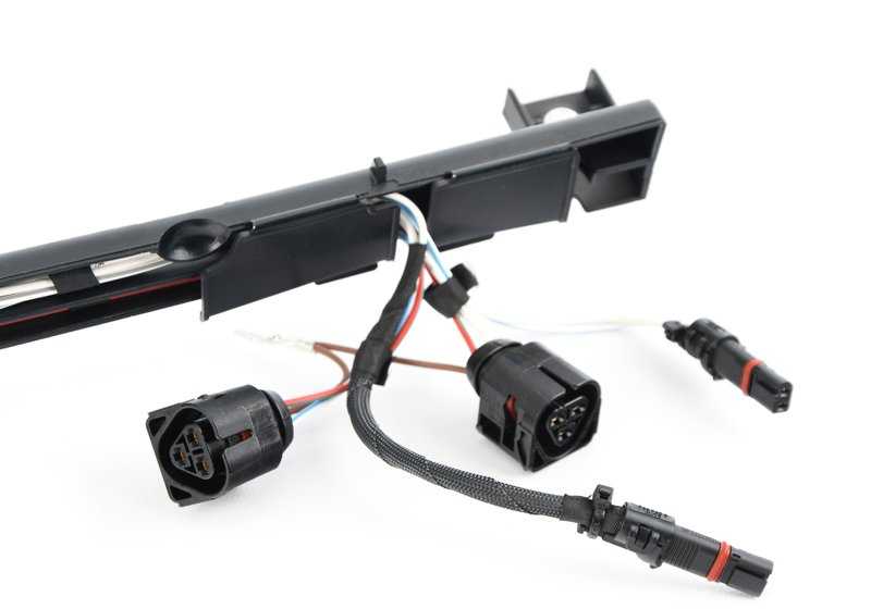 Cableado inyectores y encendido OEM 12517850995 para BMW F87, F80, F82, F83 (incluye M2, M3 y M4). Compatible con motor S55. Original BMW.