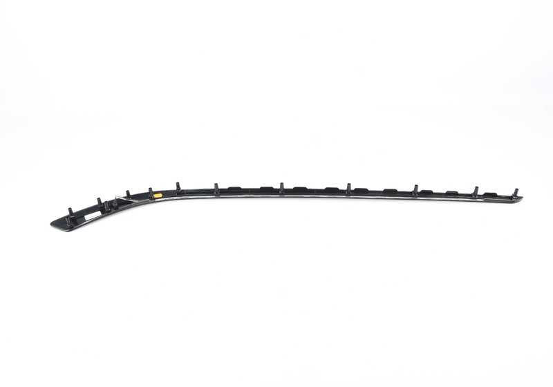 Moldura decorativa delantera derecha negro cromado OEM 51418063550 para BMW F82 y F83 (incluye M4, M4 CS, M4 GTS). Original BMW.