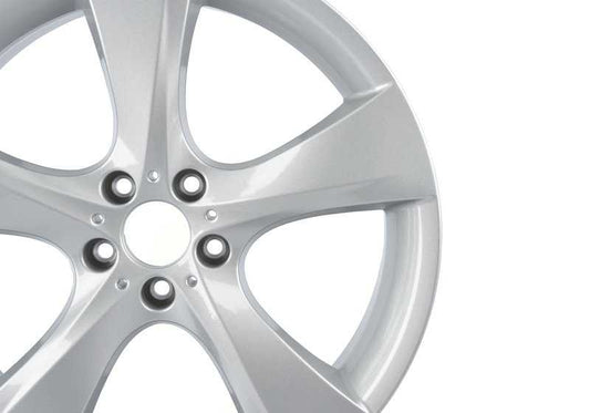 Llantas de aleación diseño de radios en estrella 311 OEM 36116787604 para BMW F07, F01, F02, F04. Llantas originales BMW de 21", 8.5 de ancho, ET25, acabado plateado. Apta para modelos con sensores RDC. Original BMW.