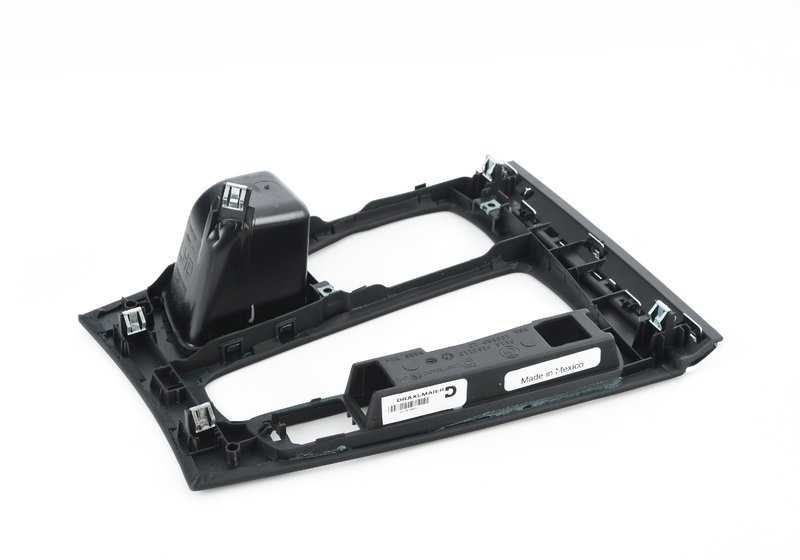 Embellecedor central consola OEM 51168059935 para BMW X5 M F85 y X6 M F86. Original BMW.