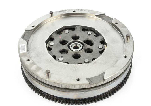 Volante bimasa OEM 21207638306 para BMW F20, F20N, F21, F21N, F22, F23, F30, F30N, F31, F31N, F34, F35, F35N, F32, F33, F36, F10, F10N, F11, F11N, F18, F18N, E84, E89. Original BMW.