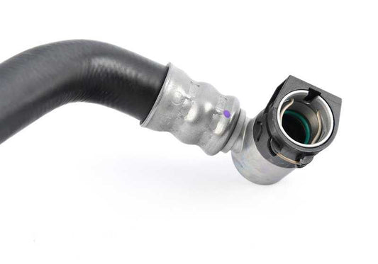 Conducto de aceite de avance OEM 17227853888 para BMW F87. Original BMW.