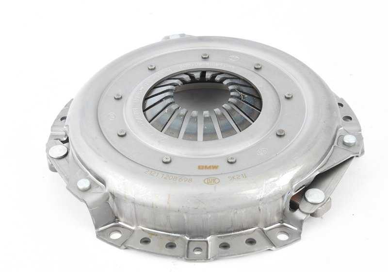 Llanta de acero estilo clásico OEM 36111180733 para BMW E34, E32. Compatible con varios tamaños 14", 15", 16". Ideal como repuesto o sustitución. Original BMW.