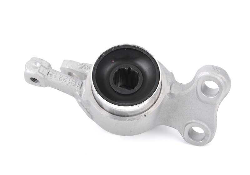 Soporte brazo de suspensión delantero izquierdo con silentblock OEM 31128831645 para BMW F40, F44, F45, F46, F48, F39, F55, F56, F57, F54, F60. Original BMW.