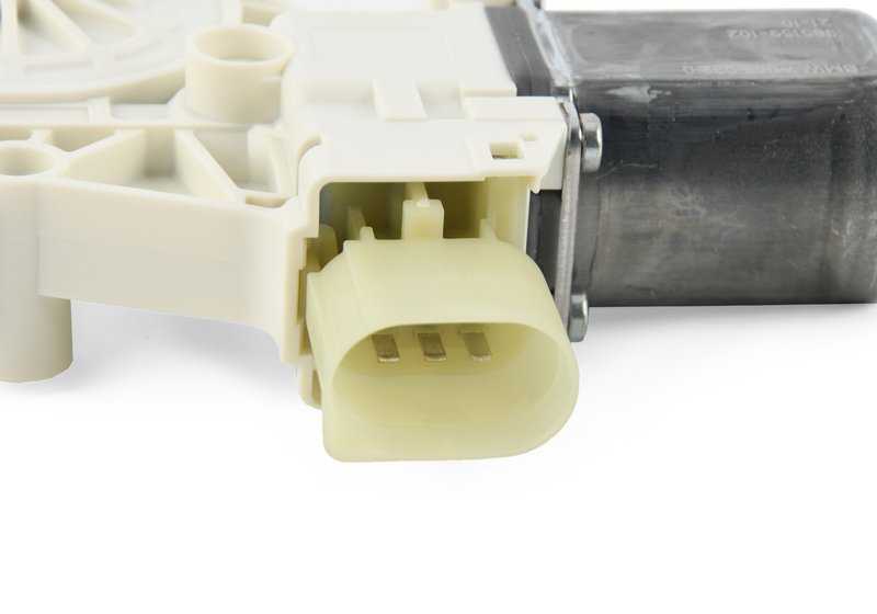 Motor elevalunas OEM 67627046032 para BMW F21, F22, F23, F87, F34, F32, F33, F36, F82, F83, F01, F02, F04, I15. Original BMW.