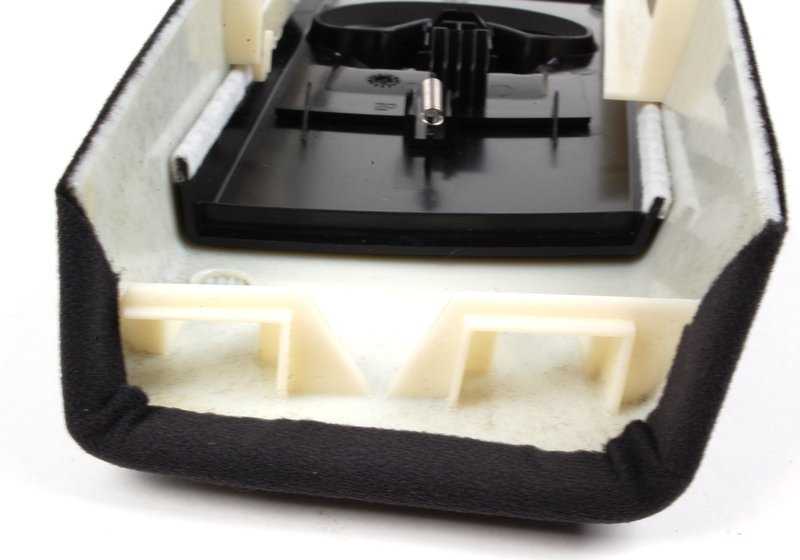 Paramento columna A derecha superior ITS OEM 51437065366 para BMW Serie 3 E46 (316Ci, 318Ci, 320Ci... y más). Original BMW.