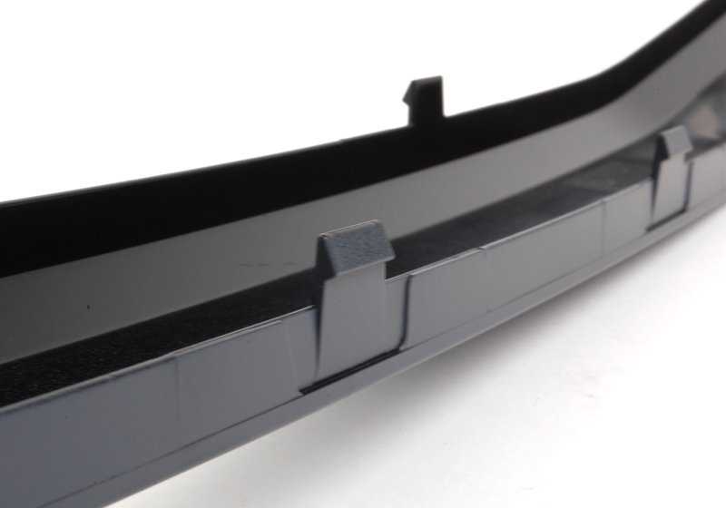 Moldura paragolpes central imprimada OEM 51117142184 para BMW E65 y E66. Original BMW.