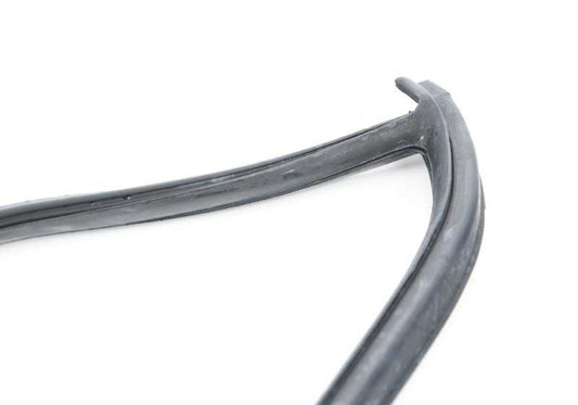 Marco de estanqueidad izquierdo OEM 51341917797 para BMW Serie 7 E23 (modelos 728i, 728iS) del 1977 al 1986. Original BMW.