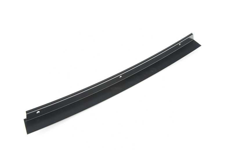 Moldura de marco de ventana pilar C puerta trasera derecha OEM 51347891402 para BMW E46. Color negro brillante. Original BMW.