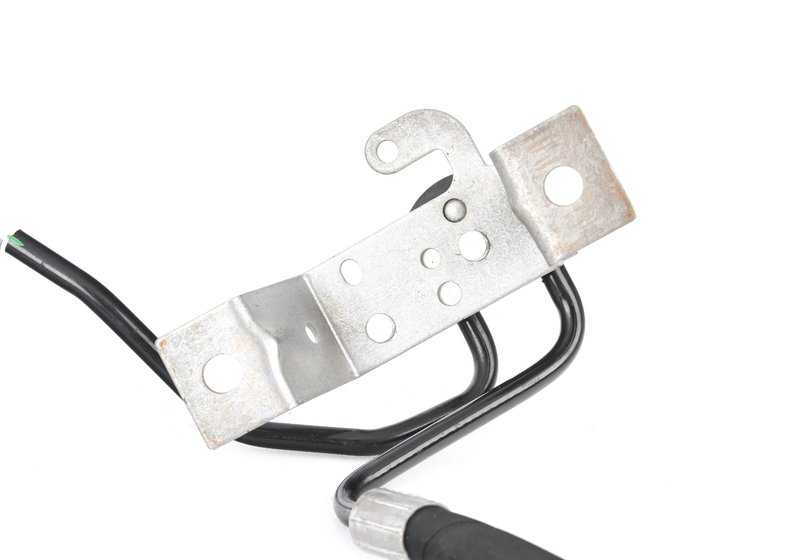 Tubería de presión para motor oscilante OEM 37206772044 para BMW E70 X5. Original BMW.