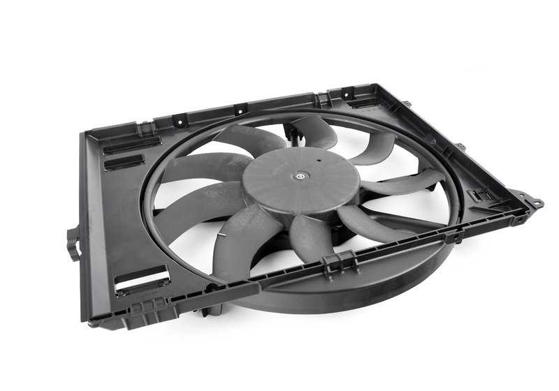 Alloggiamento dei fan con Fan OEM 17112283621 per BMW E90, E91, E92, E93. BMW originale.