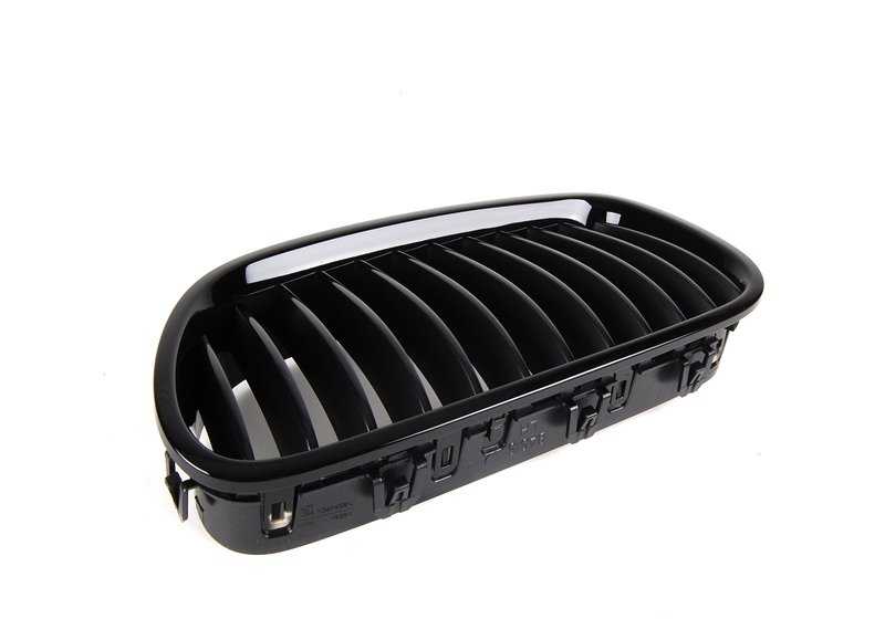 Grade dianteira M Performance OEM 51712165539 para BMW Série 5 (F10, F11). BMW originais.