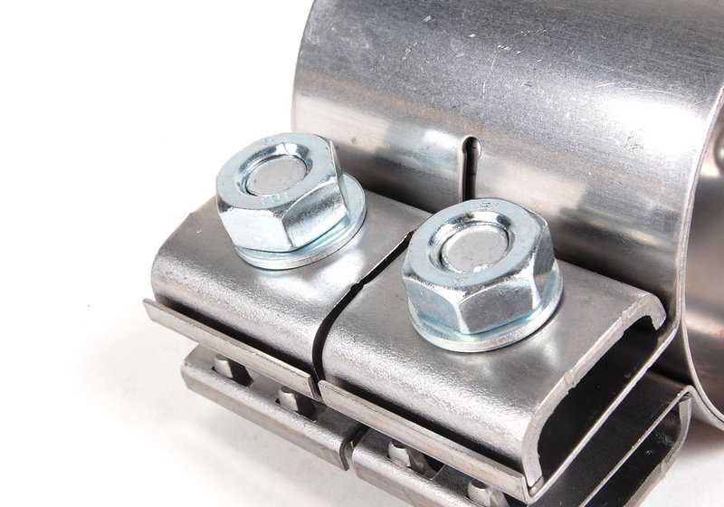 Conector de tubo / Abrazadera de escape Ø70 mm OEM 18307560780 para BMW {F20, F21, F40, F70, F22, F23, F44, F45, F46, G42, U06, F74, F78, G87, F30, G20, G21, G28, G80, G81, G22, G23, G26, G82, G83, E39, E60, E61, F07, F10, F11, G30, G31, G60, F06, F