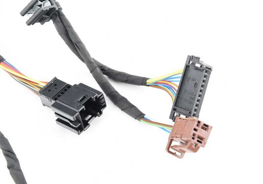 Cableado asiento lado acompañante OEM 61129258240 para BMW F32, F33, F36. Original BMW.