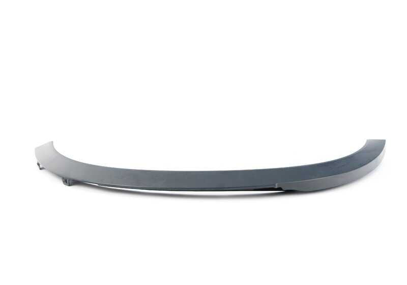Moldura paso de rueda trasero izquierdo OEM 51778052077 para BMW F25, F26. Original BMW.