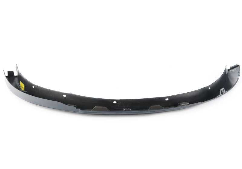 Moldura paso de rueda trasero izquierdo OEM 51778052077 para BMW F25, F26. Original BMW.