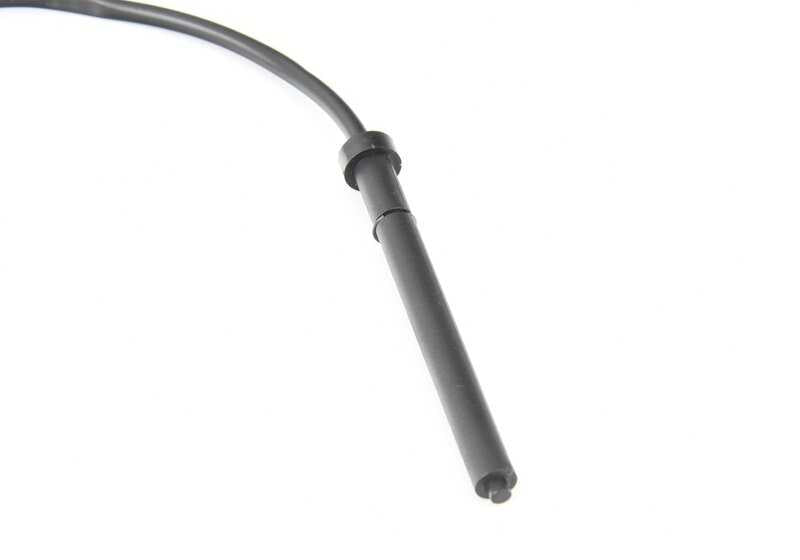 Conector hidráulico OEM 32411134851 para BMW E34, E31, E32. Compatible con sistemas ASC+T y nivelación. Original BMW.