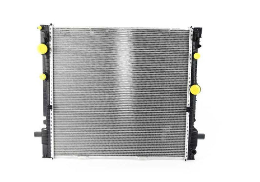Radiador de refrigerante OEM 17118665241 para BMW {F97 X3 M, F98 X4 M}. BMW original.