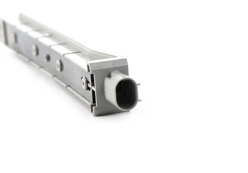 Antena receptora RDC (315MHz) OEM 36146758601 para BMW E46, E39, E38. Compatible con sistemas de control de presión de neumáticos. Original BMW.