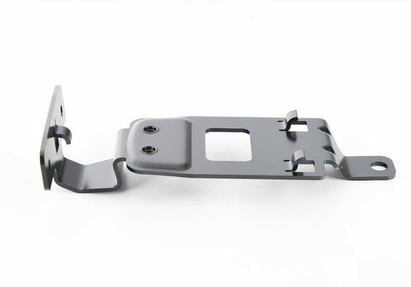 Soporte adicional OEM 66318099608 para BMW Serie 3 {G80, G80N, G81, G81N} y Serie 4 {G82, G82N, G83, G83N}. Compatible con sensor de radar delantero. Original BMW.