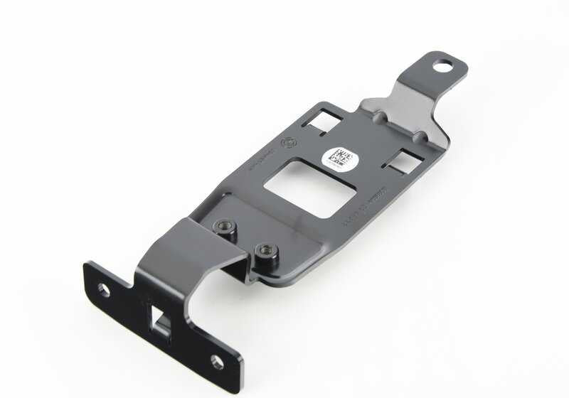 Soporte adicional OEM 66318099608 para BMW Serie 3 {G80, G80N, G81, G81N} y Serie 4 {G82, G82N, G83, G83N}. Compatible con sensor de radar delantero. Original BMW.