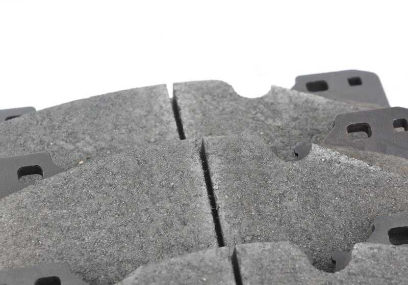 Juego de reparación pastillas freno sin amianto OEM 34107883262 para BMW F90, F91, F92, F93 (M5, M8 Competition). Original BMW.