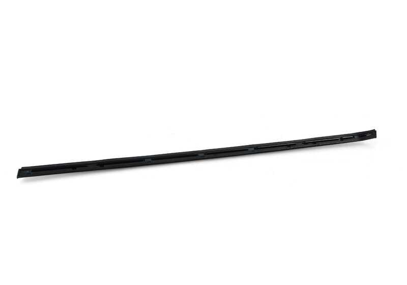 Listón de adorno pared lateral trasera izquierda OEM 51357491331 para MINI Clubman F54, F54 LCI. Original MINI.