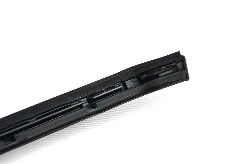 Listón de adorno pared lateral trasera izquierda OEM 51357491331 para MINI Clubman F54, F54 LCI. Original MINI.