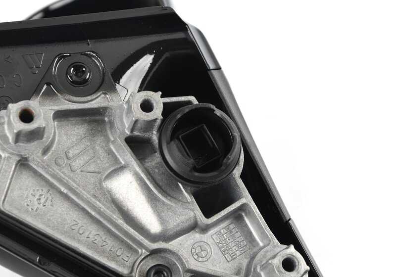 Retrovisor derecho calefactable con memoria OEM 51168053720 para BMW E92, E92N, E93, E93N. Acabado en negro brillo. Original BMW.