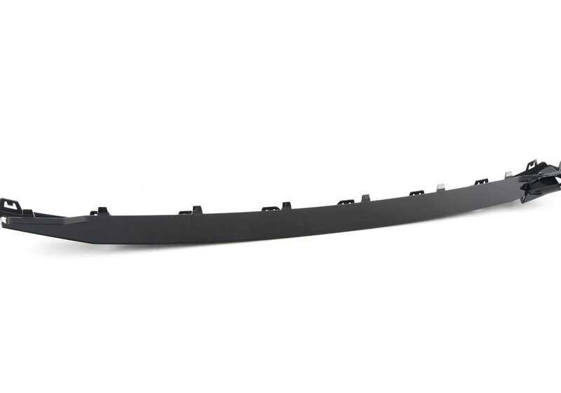 Central Embellient OEM 5115A41F75 front bumper for BMW X3 G01 (M40D and M40I models, 2021–2024). Original BMW piece.