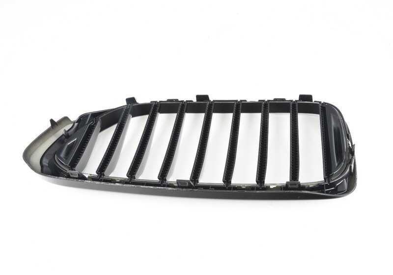 Parrilla delantera M Performance derecha negra brillo OEM 51719626586 para BMW G30, G31. Ideal para personalizar con estilo deportivo. Original BMW.