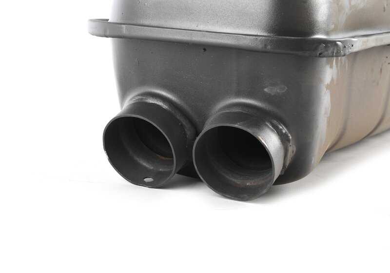 Silencioso trasero OEM 18101704886 para BMW E34. Original BMW.