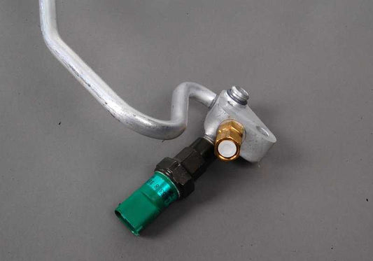 Evaporator-Dryer Pressure Duct for BMW 7 Series E38 (OEM 64538372987). Original BMW.