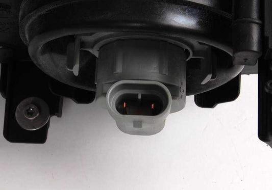 Rechte vordere OEM 63127165774 für BMW E46. Original BMW.