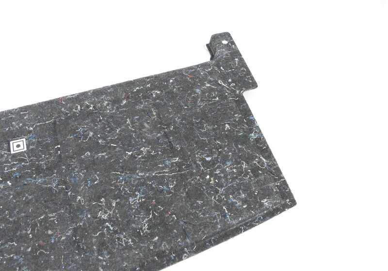 Protección térmica suelo maletero OEM 51477338591 para BMW F22, F23, F87. Original BMW.
