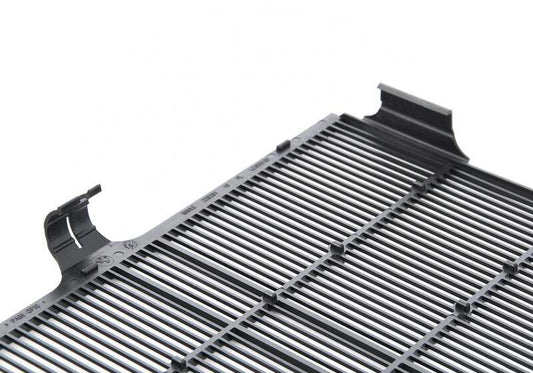 Rejilla protectora antigravilla OEM 17118741575 para BMW F90, F90N, F91, F92, F93, G15, G16. Original BMW.