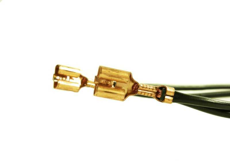 Entre em contato com o carvão para BMW (OEM 32331112031). BMW original